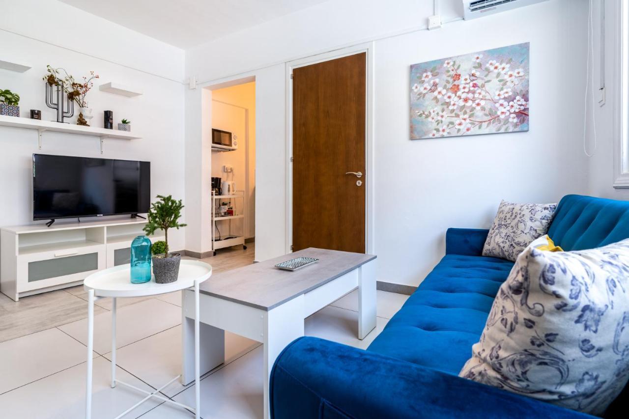 Mila'S 1-Br Apartment In Larnaca Luaran gambar